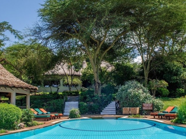 serena-lake-manyara-9