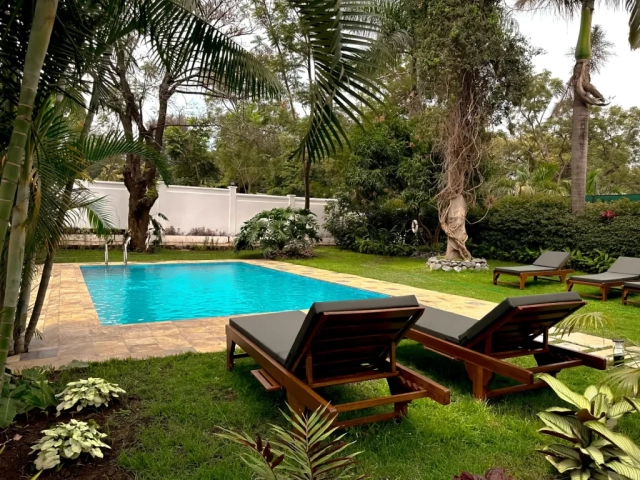 slider-img-1-156a3ad3